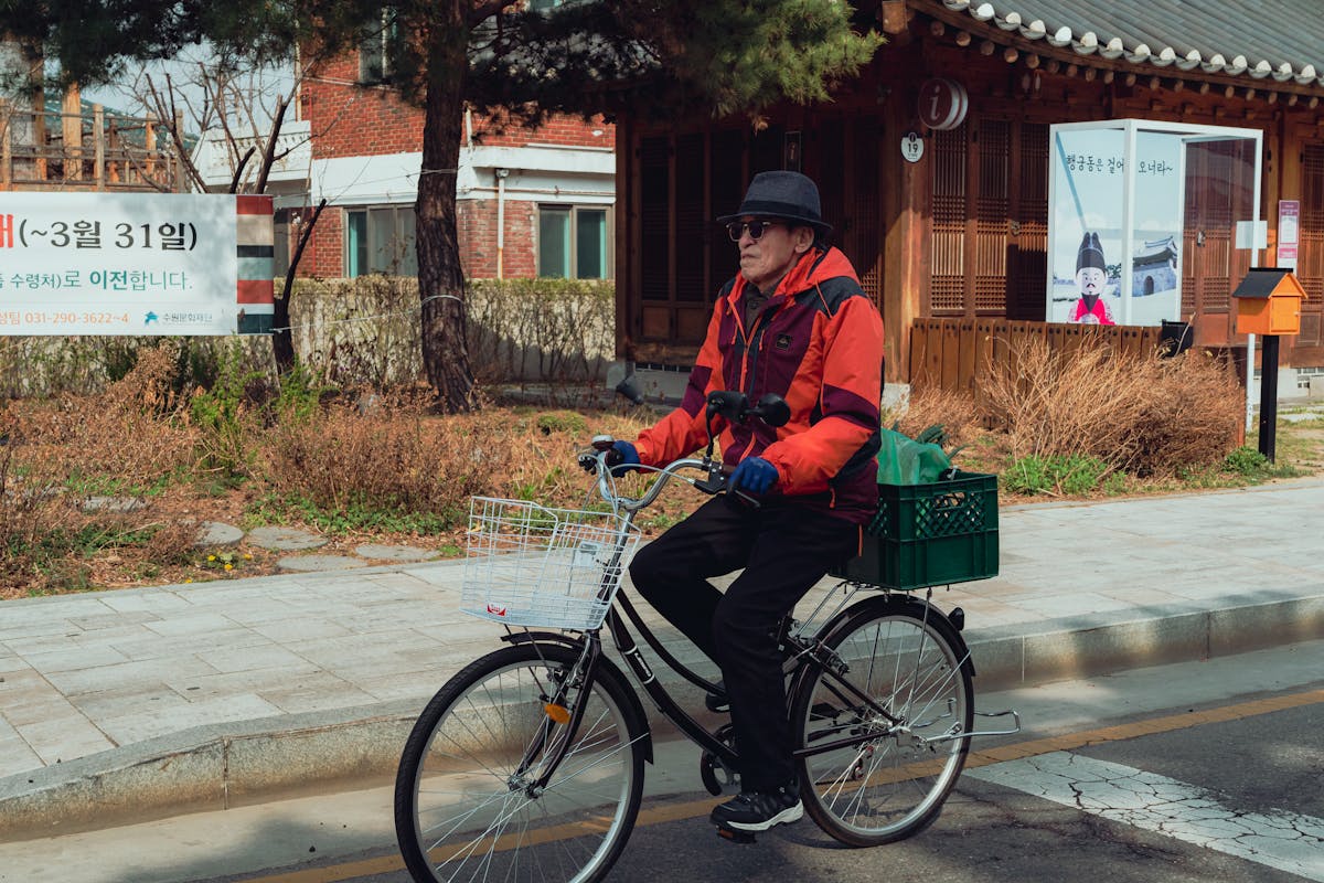 2026년 기초연금 수급 자격과 자동차·재산 기준을 안내하는 이미지